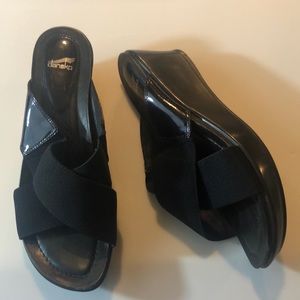 Dansko wedges size 8